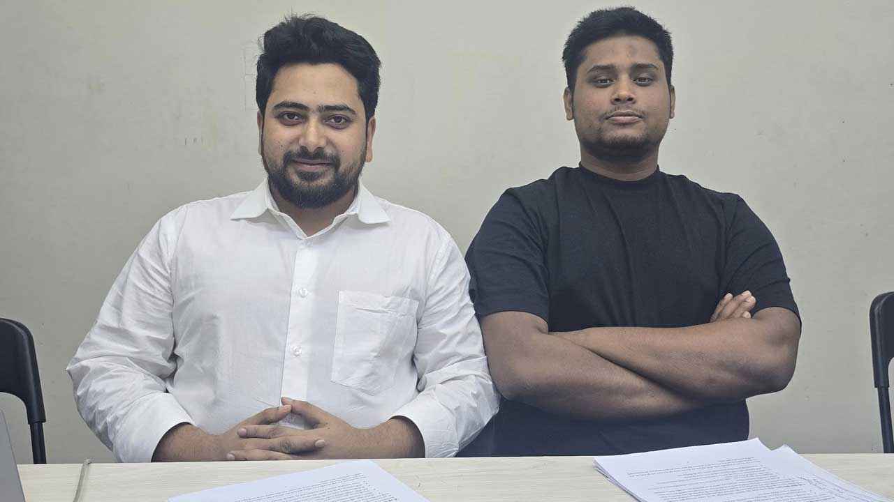 নাহিদকে ‘আগামীর প্রধানমন্ত্রী’ বললেন হাসনাত আব্দুল্লাহ