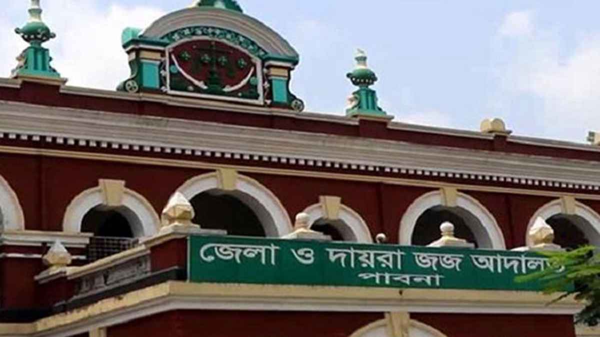 আদালতের এজলাসেই পুলিশকে মারধর, বিএনপির ৬ নেতাকর্মী আটক