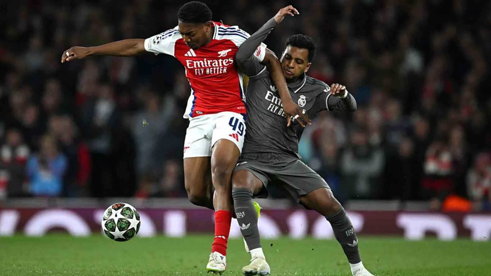 রিয়ালের কামব্যাকের গল্প বন্ধ করতে বললেন আর্সেনাল কোচ