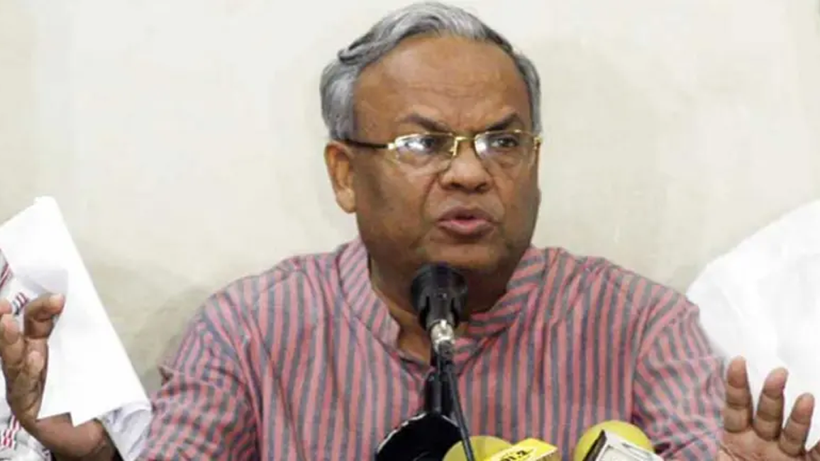 পুলিশের নীরবতায় আদালতে আ.লীগ নেতারা ঔদ্ধত্যপূর্ণ আচরণ করছে: রিজভী