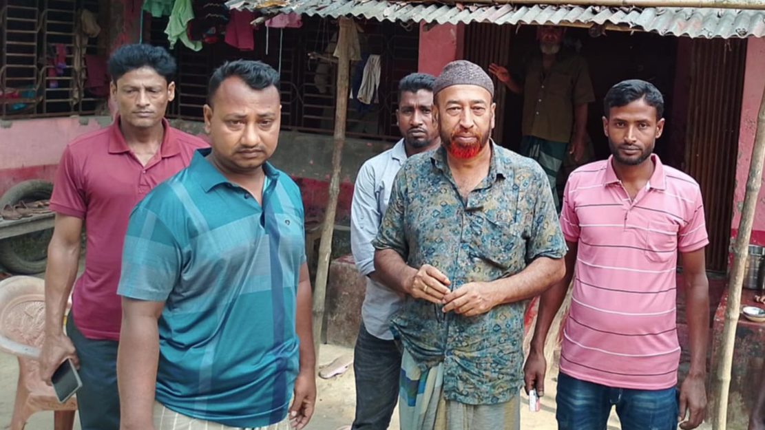 বিএনপি নেতার ওপর ককটেল হামলার অভিযোগ