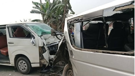 সড়ক দুর্ঘটনায় ইসলামী আন্দোলনের ১২ নেতাকর্মী আহত