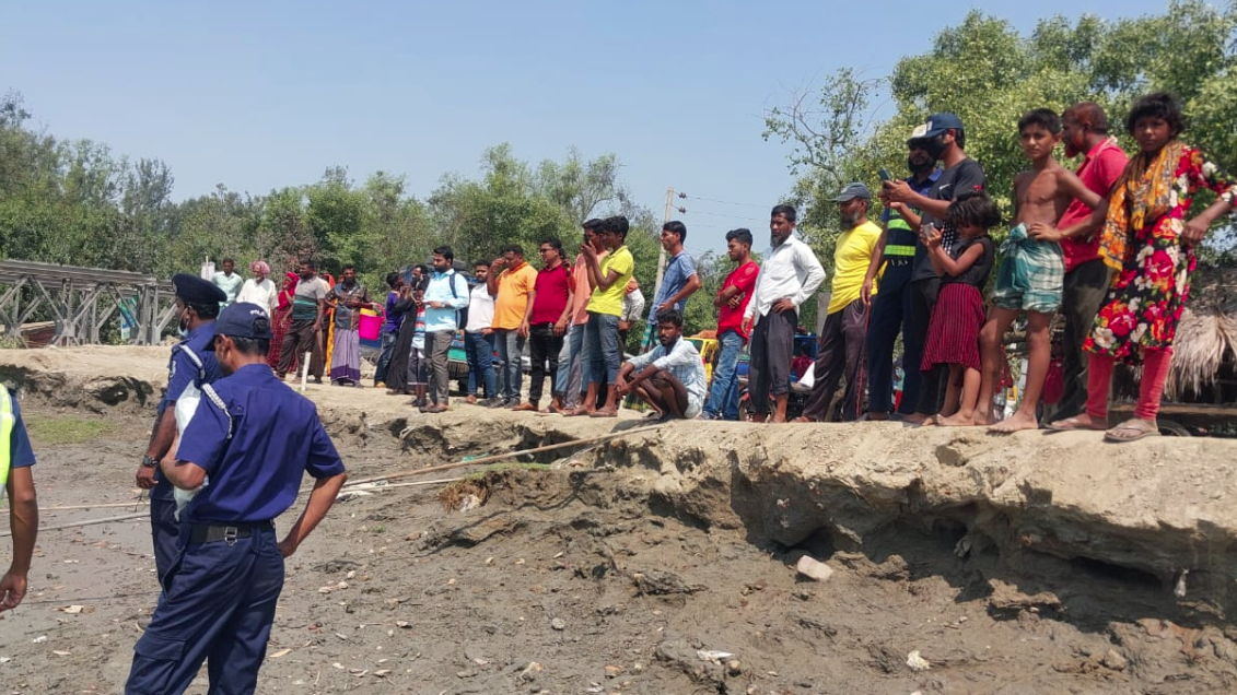 নদী থেকে অজ্ঞাত নারীর মরদেহ উদ্ধার