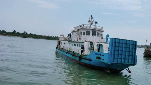 কক্সবাজার-মহেশখালী নৌপথে যুক্ত হলো সি-ট্রাক