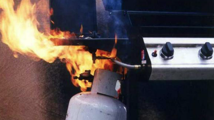 গাজীপুরে গ্যাস লিকেজ থেকে বিস্ফোরণ, দগ্ধ ৫