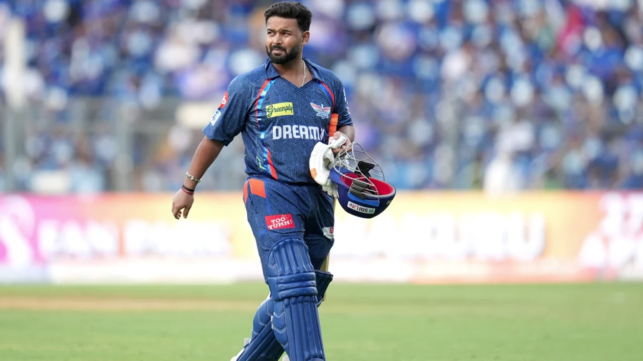 বাজে ফর্ম নিয়ে পন্ত বললেন, ‘দোষারোপ করা ঠিক নয়’