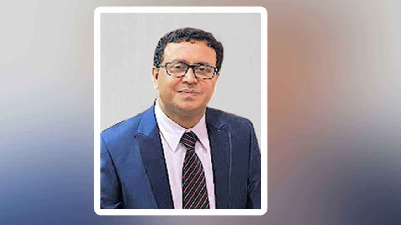 দফতর হারালেন স্থানীয় সরকার বিভাগের সচিব