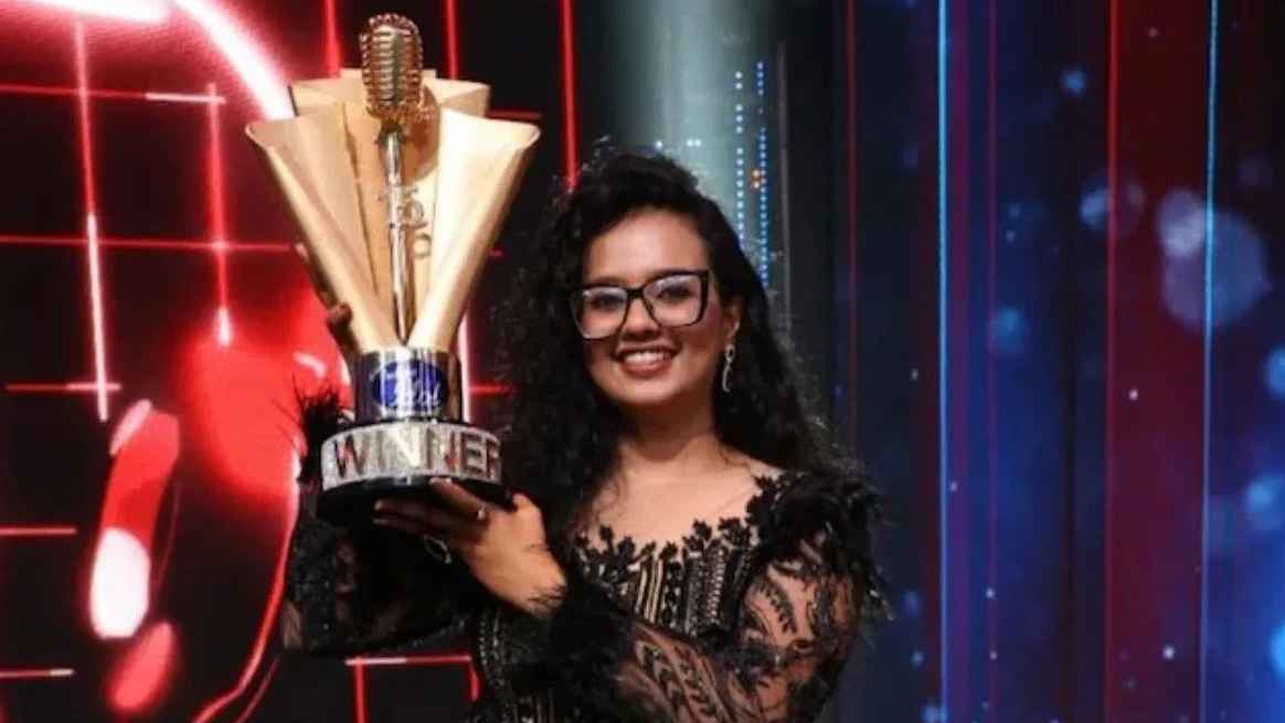 ইন্ডিয়ান আইডলে প্রথম বাঙালি চ্যাম্পিয়ন, কত লাখ রুপি পেলেন পুরস্কার?