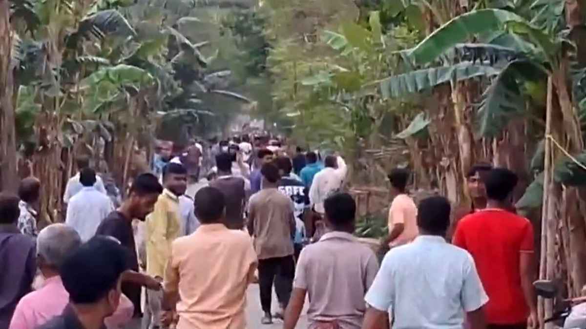 ঠাকুরগাঁওয়ে আবারও ১৪৪ ধারা ভঙ্গ করে সংঘর্ষ