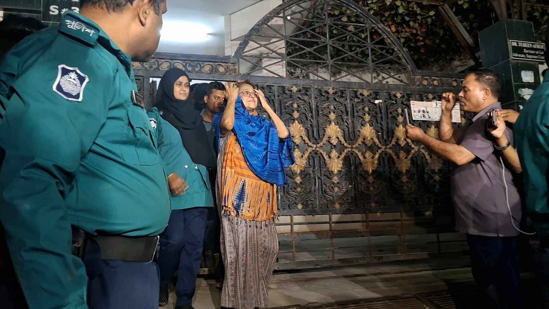 তুরিন আফরোজ গ্রেফতার