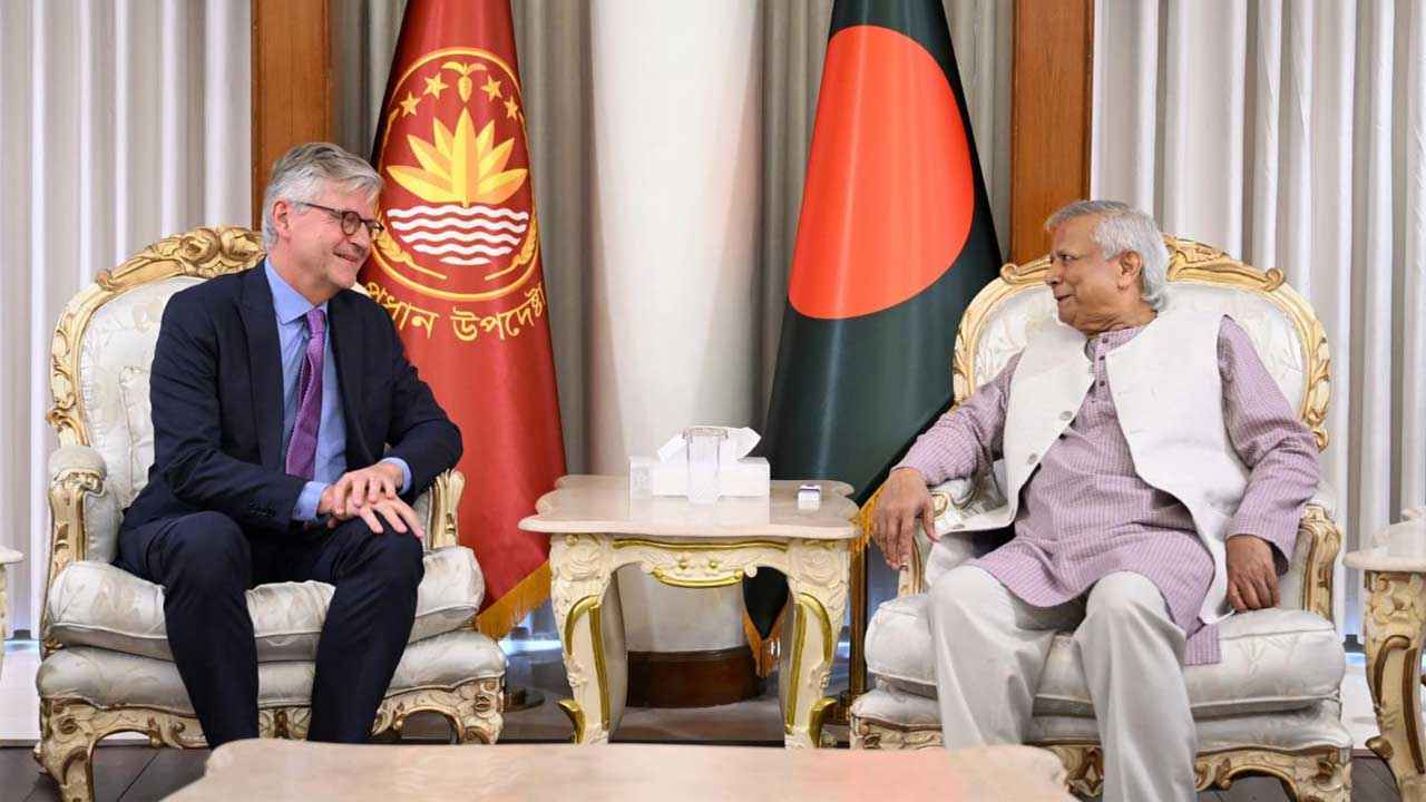 আরও নারী শান্তিরক্ষী নিয়োগে জাতিসংঘকে আহ্বান প্রধান উপদেষ্টার