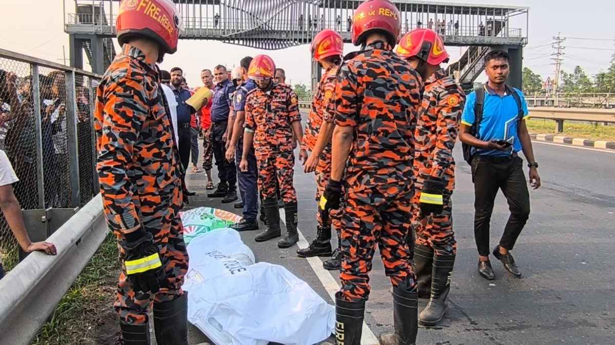 ঢাকা-মাওয়া এক্সপ্রেসওয়েতে বাসচাপায় নিহত ১