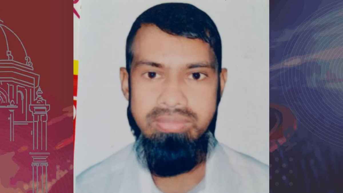 দুটি কিডনিই নষ্ট ঝিনাইদহের আক্তারুলের, প্রতিস্থাপনে প্রয়োজন অর্থ