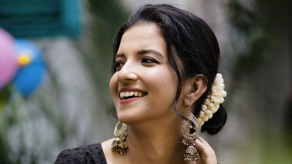 শারীরিক সম্পর্ক যেন পোশাক কেনার মতো হয়ে উঠেছে: অনুরাধা