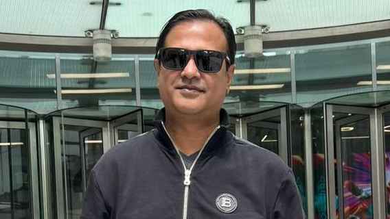 টেসলার জন্য জনজীবন দুঃসহ হয়ে পড়েছে: আসিফ আকবর