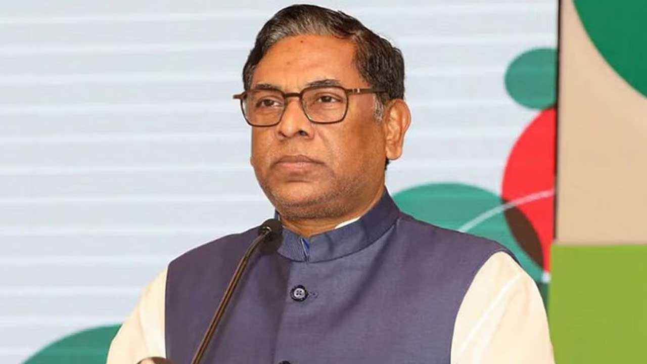 বিপুর ৪৫ ব্যাংক হিসাব অবরুদ্ধ, গাড়ি-অ্যাপার্টমেন্ট জব্দ