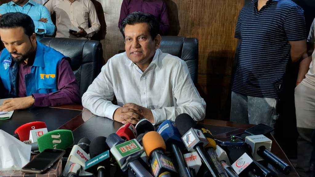 বিসিবিতে দুদকের অভিযান শেষে উঠে এলো যে অনিয়মের চিত্র