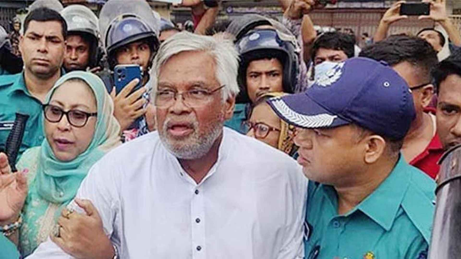 দুদকের মামলায় খালাস পেলেন আমানউল্লাহ আমান ও তার স্ত্রী