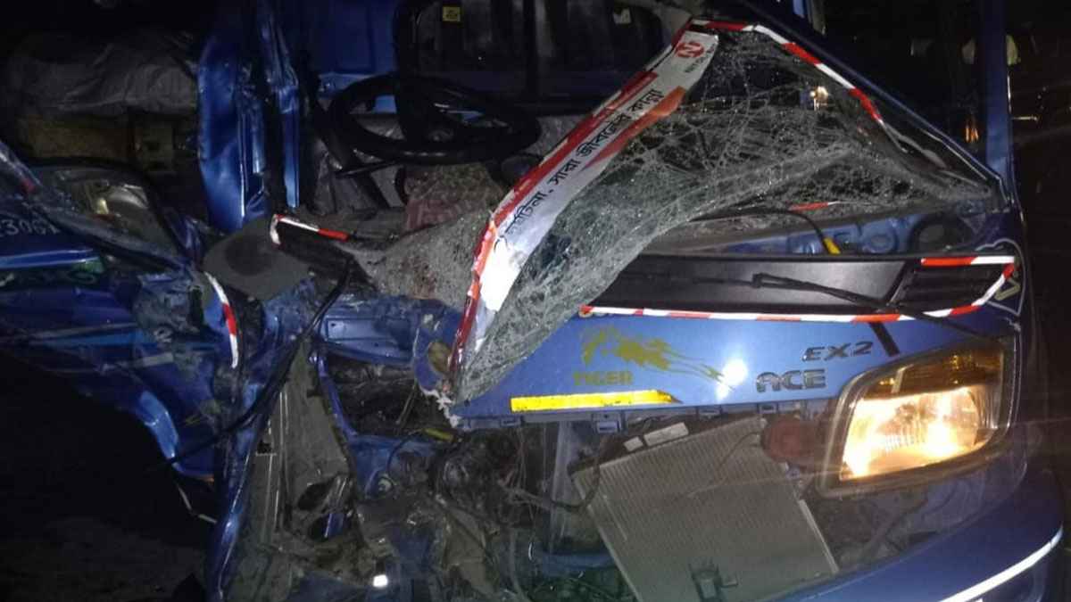 সড়ক দুর্ঘটনায় ৬ জেলায় নিহত ১১