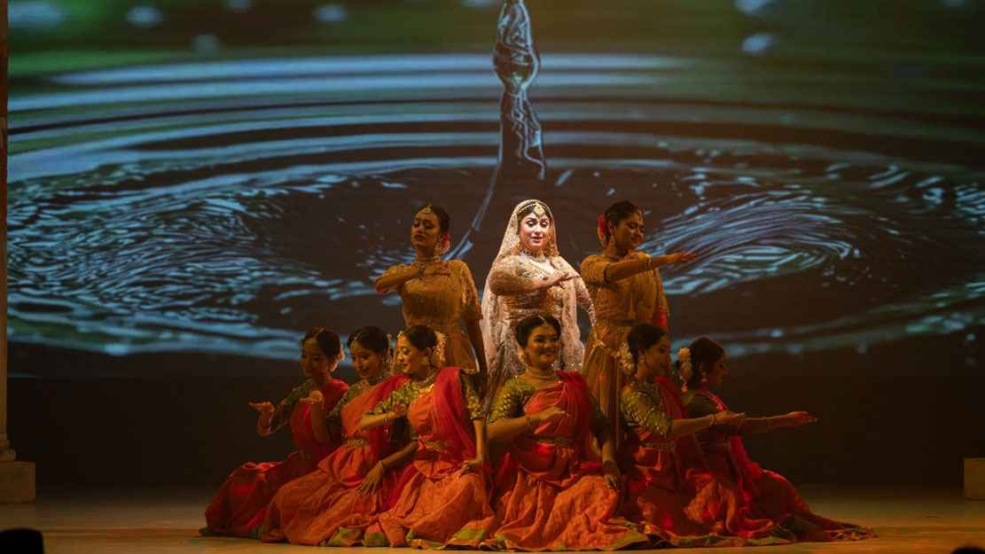 নৃত্য দিবসে ‘মায়া বেঙ্গল ইন মোশন’