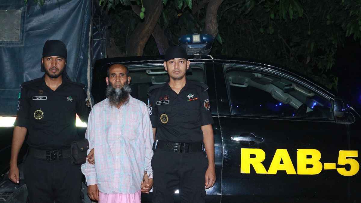 ভগ্নিপতিকে কুপিয়ে হত্যার ঘটনায় শ্যালক গ্রেফতার