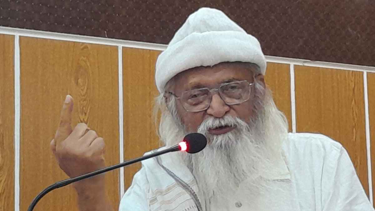 শেখ হাসিনার ভূত এখনও রয়ে গেছে: ফরহাদ মজহার