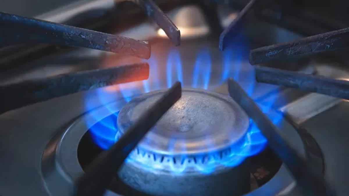 দুপুর থেকে যেসব এলাকায় ৭ ঘণ্টা গ্যাস থাকবে না আজ