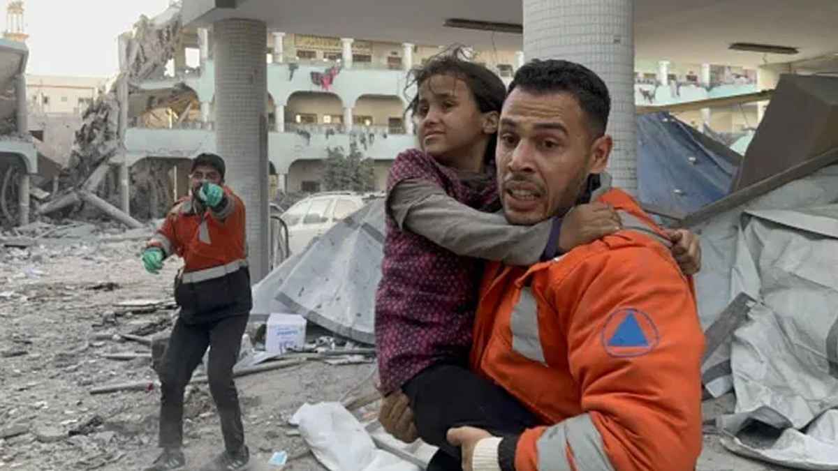 ইসরায়েলি হামলায় ২৪ ঘণ্টায় নিহত ১১২ ফিলিস্তিনি