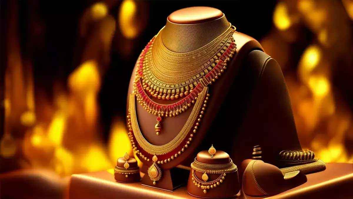 রেকর্ড ছুঁয়ে ছুটছে স্বর্ণের দাম, নেপথ্যে কী?