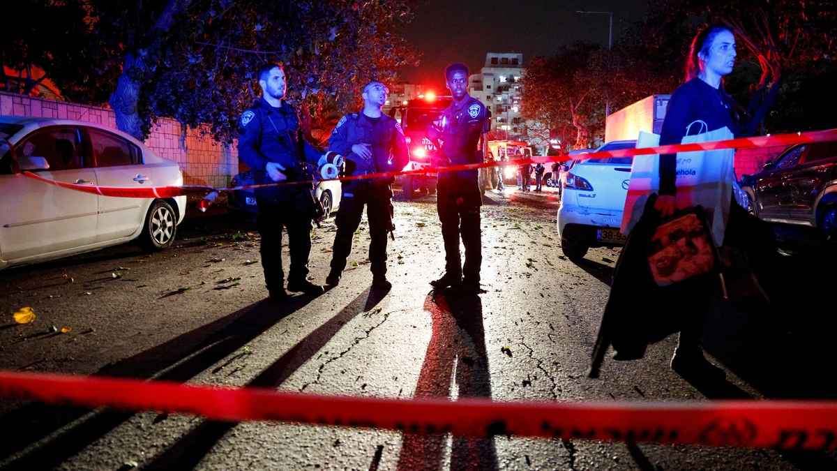 ইসরায়েলে হামাসের রকেট হামলা