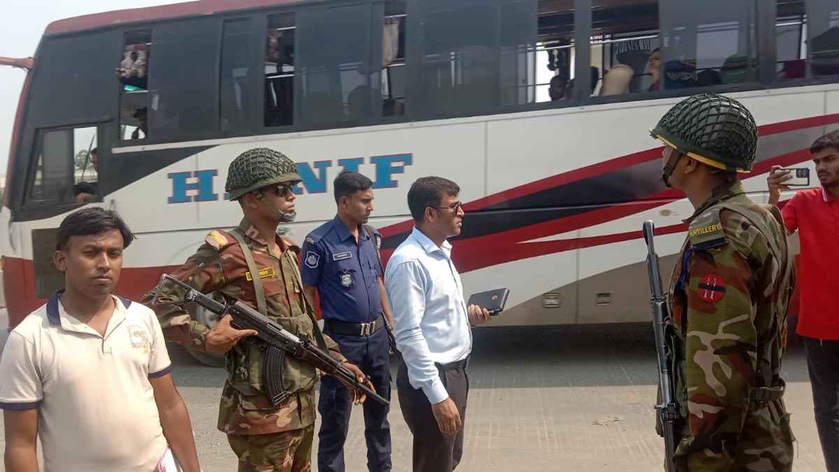 সিরাজগঞ্জের মহাসড়কের যানবাহনে অভিযান, ৪৫ হাজার জরিমানা