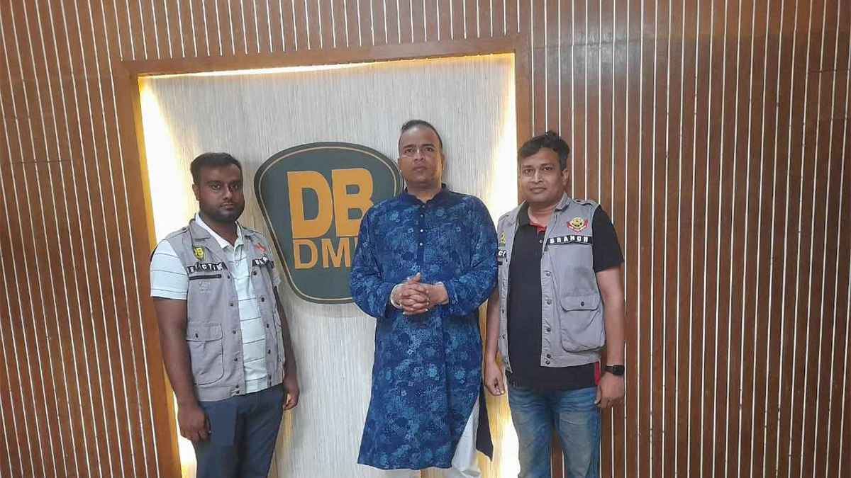 কৃষক লীগ নেতা হানিফ গ্রেফতার