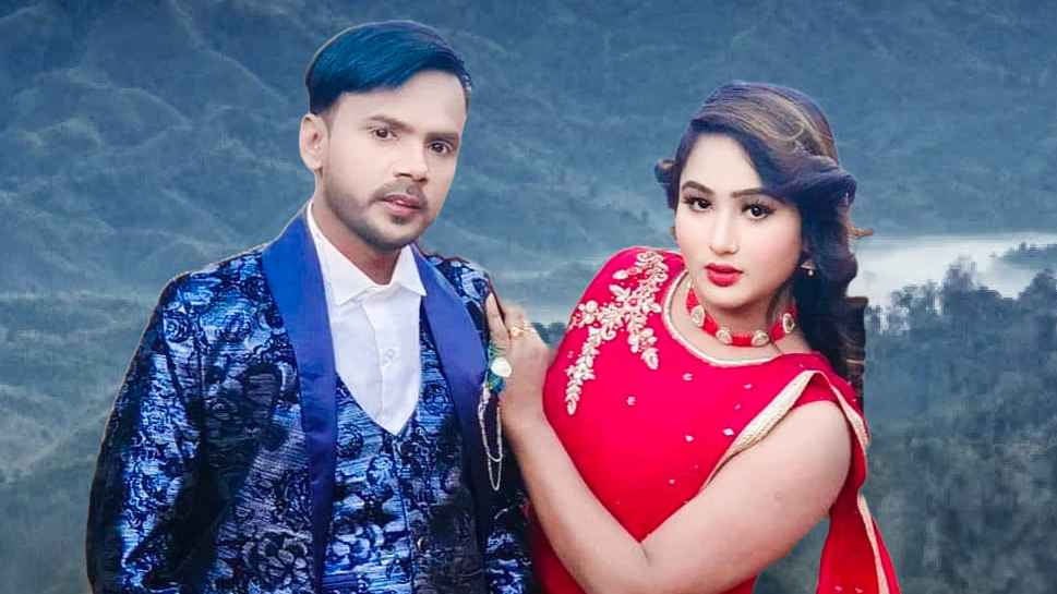 রিয়া মনিকে বয়কট করলেন হিরো আলম