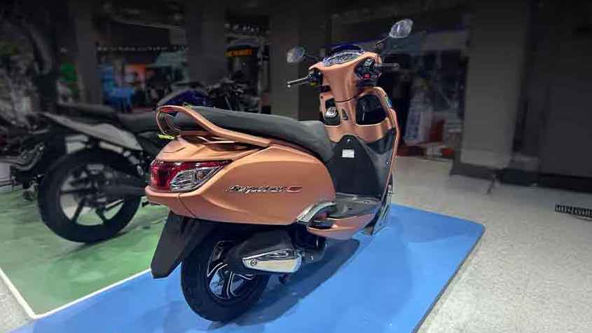 tvs cng scooter