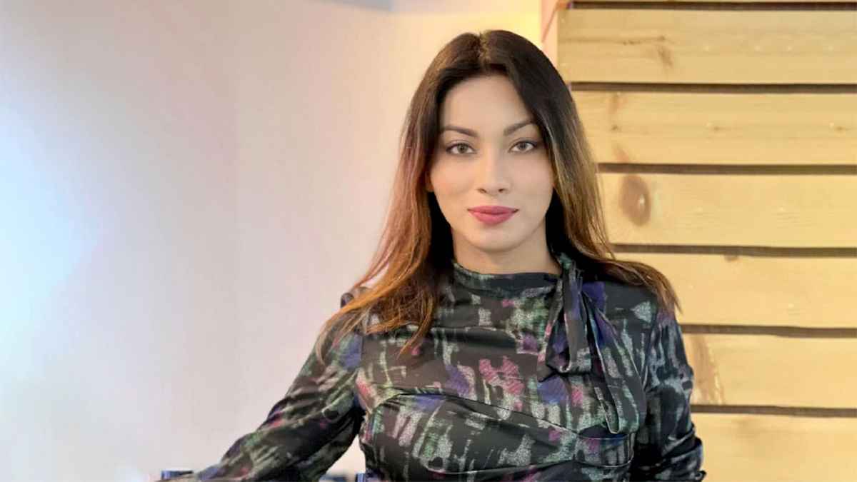 মেঘনা আলমের আটকাদেশ চ্যালেঞ্জ করে রিট