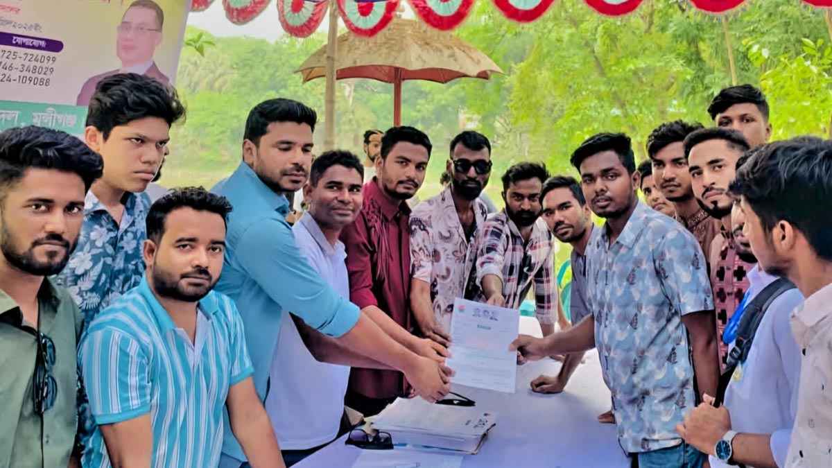 বৈষম্যবিরোধী ছাত্র আন্দোলন ছেড়ে ছাত্রদলে যোগ দিলেন ৩ নেতা