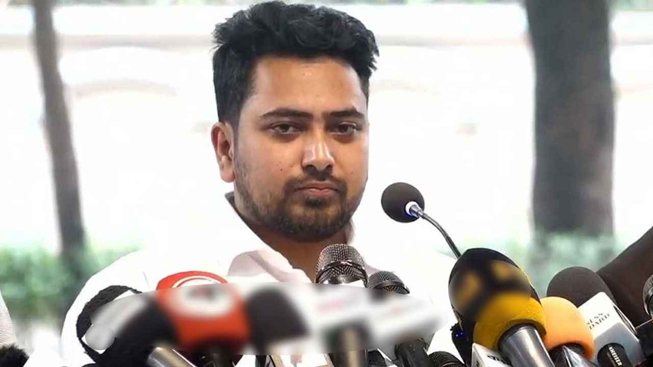 একটি দলকে সরিয়ে আরেকটি দলকে বসাতে গণঅভ্যুত্থান হয়নি: নাহিদ