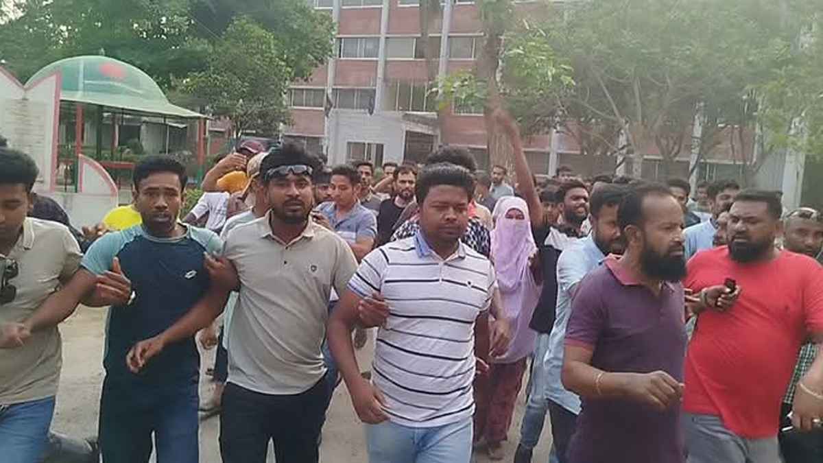 লালপুর থানা থেকে ছাত্রদল নেতাকে ছিনিয়ে নেওয়ার ঘটনায় আটক ৩