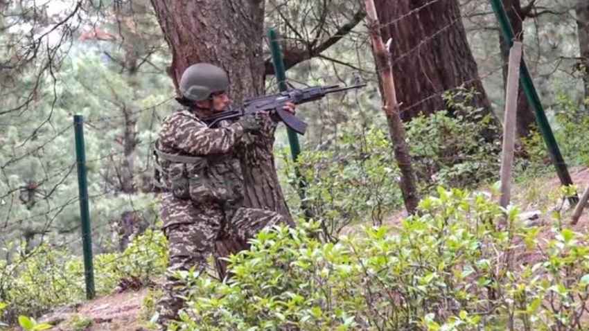 কাশ্মীর সীমান্তে টানা ৬ দিন ধরে ভারত-পাকিস্তানের গোলাগুলি