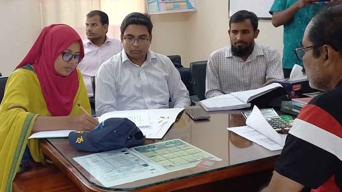 তেঁতুলিয়ায় এলজিইডির প্রকল্পে অনিয়মের অভিযোগে দুদকের অভিযান