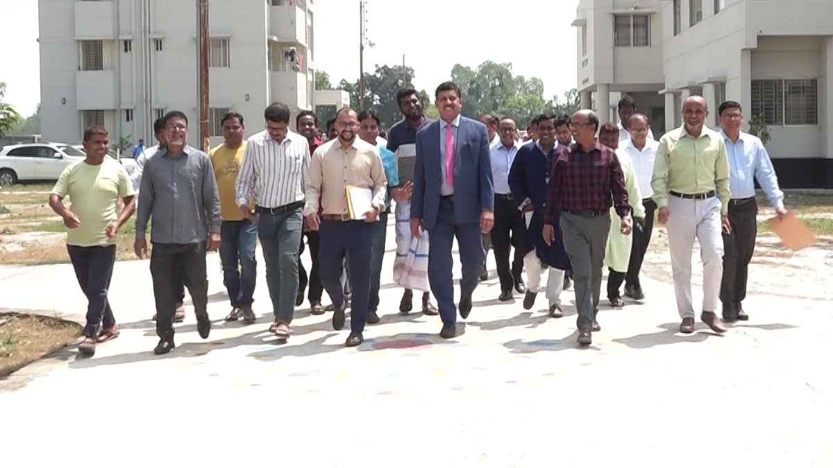 মেডিকেল কলেজ বন্ধ হচ্ছে না: মহাপরিচালক