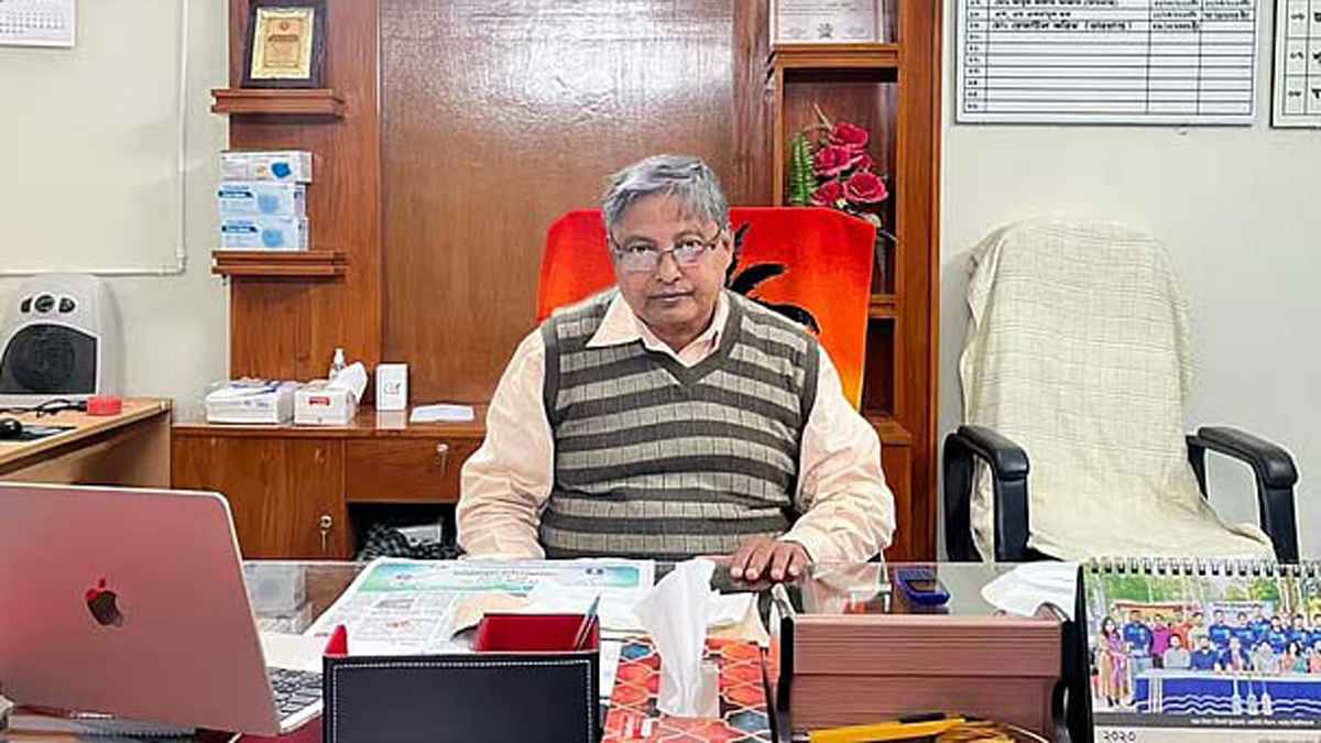 অধ্যক্ষ হিসেবে পদায়ন পেলেন মৃত ব্যক্তি!