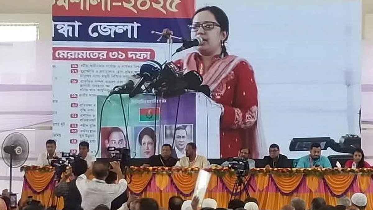 শেখ হাসিনা পালিয়ে যেতে বাধ্য হয়েছেন: রুমিন ফারহানা