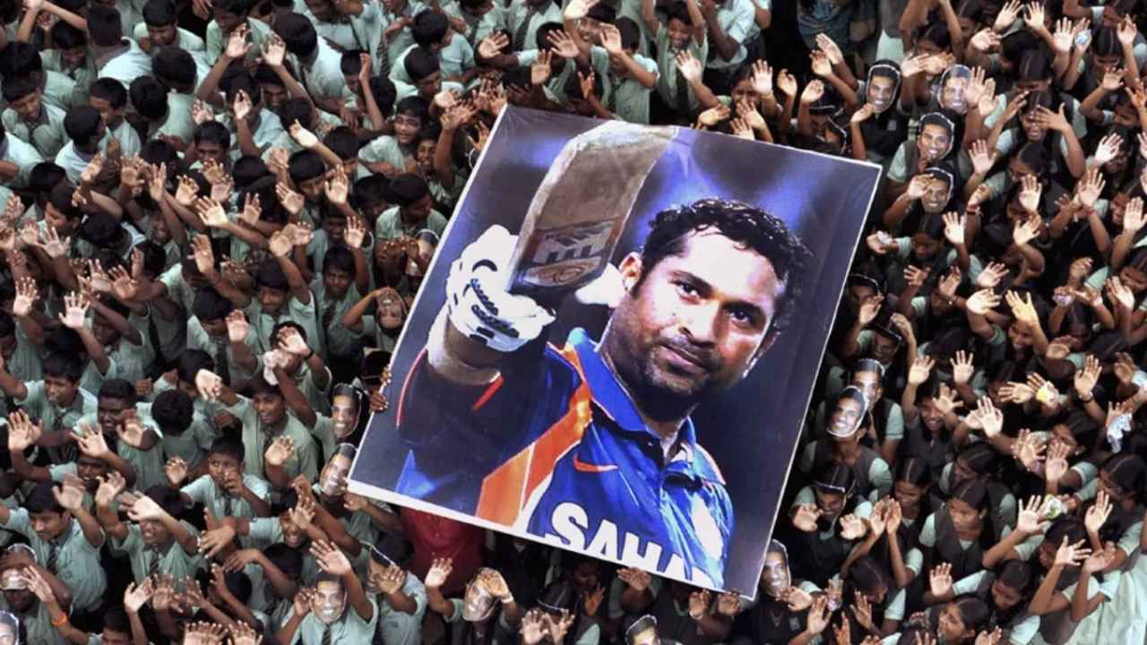 শচীনের ৫২ বসন্ত: স্মৃতির সুরে বাঁধা ক্রিকেটের এক জীবন্ত কিংবদন্তি