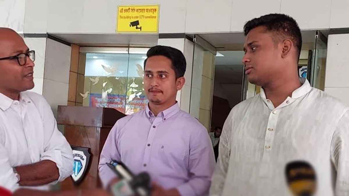 ‘অত্যন্ত গোপনীয়’ অভিযোগ নিয়ে দুদকে হাসনাত-সারজিস