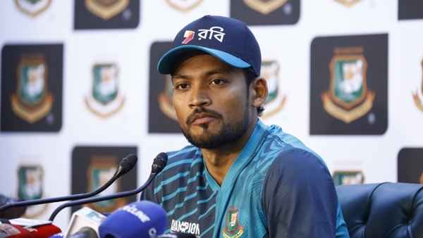 নাহিদ রানাকে নিয়ে জিম্বাবুয়ে ব্যাটারের খোঁচার জবাব দিলেন শান্ত