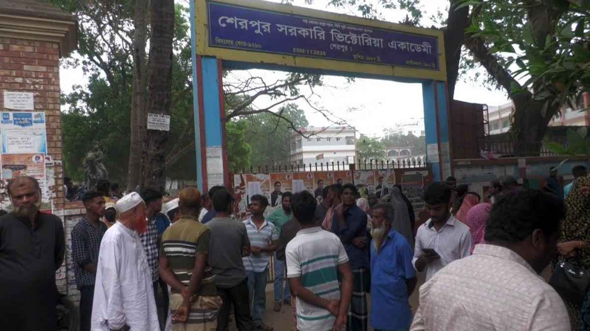 এসএসসি পরীক্ষার প্রথমদিনে শেরপুরে অনুপস্থিত ২২৮ জন