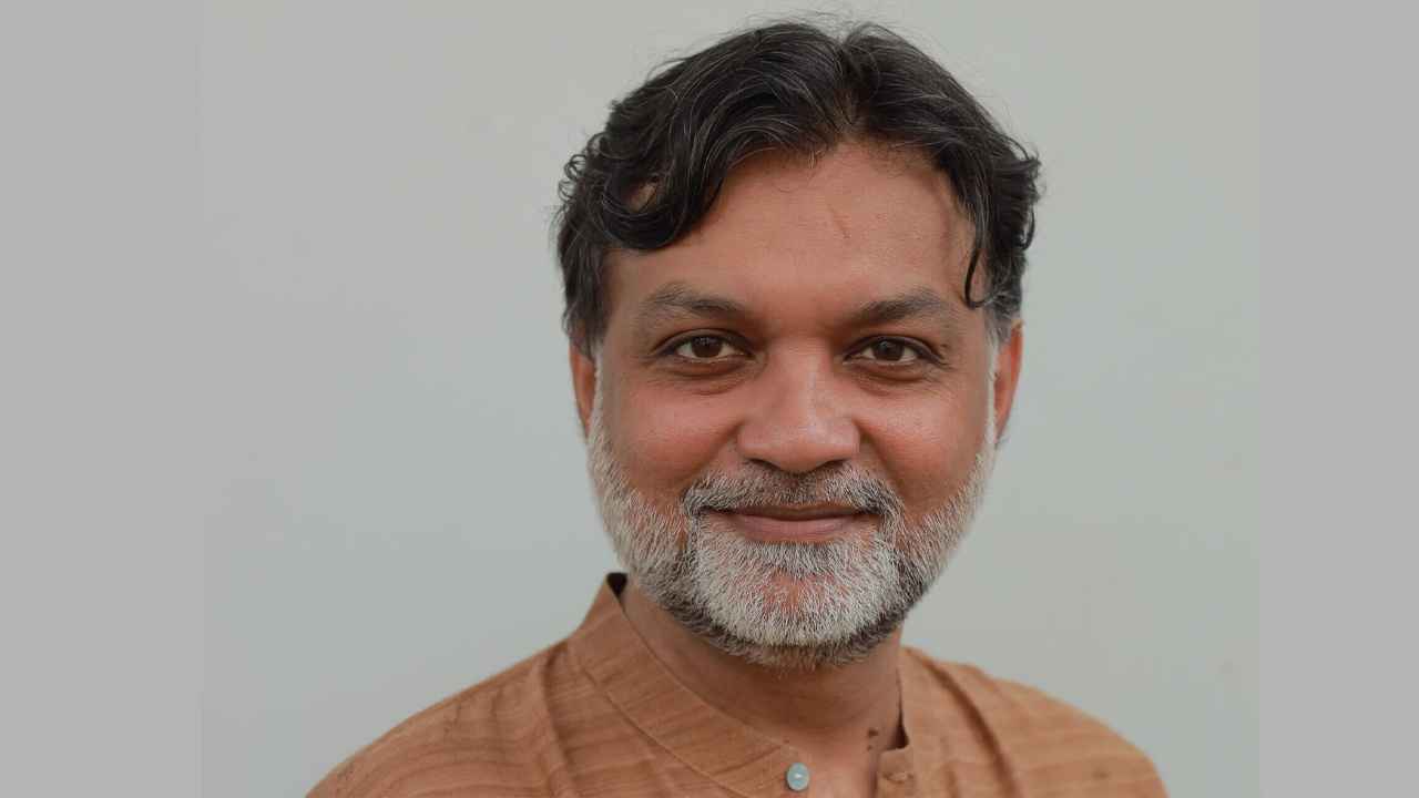 অন্য নারীতে মজেছেন সৃজিত!