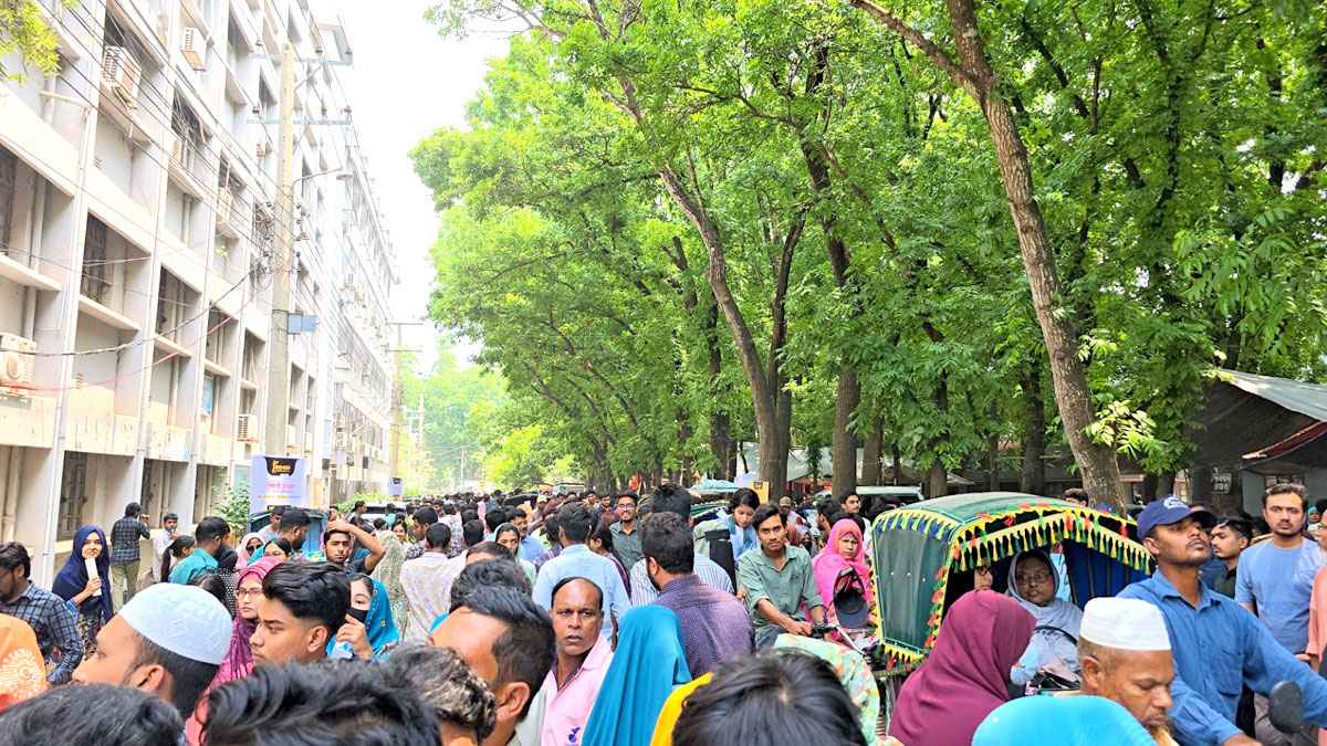 রাবির ‘বি’ ইউনিটের ভর্তি পরীক্ষায় উপস্থিতির হার ৮২.৮২%
