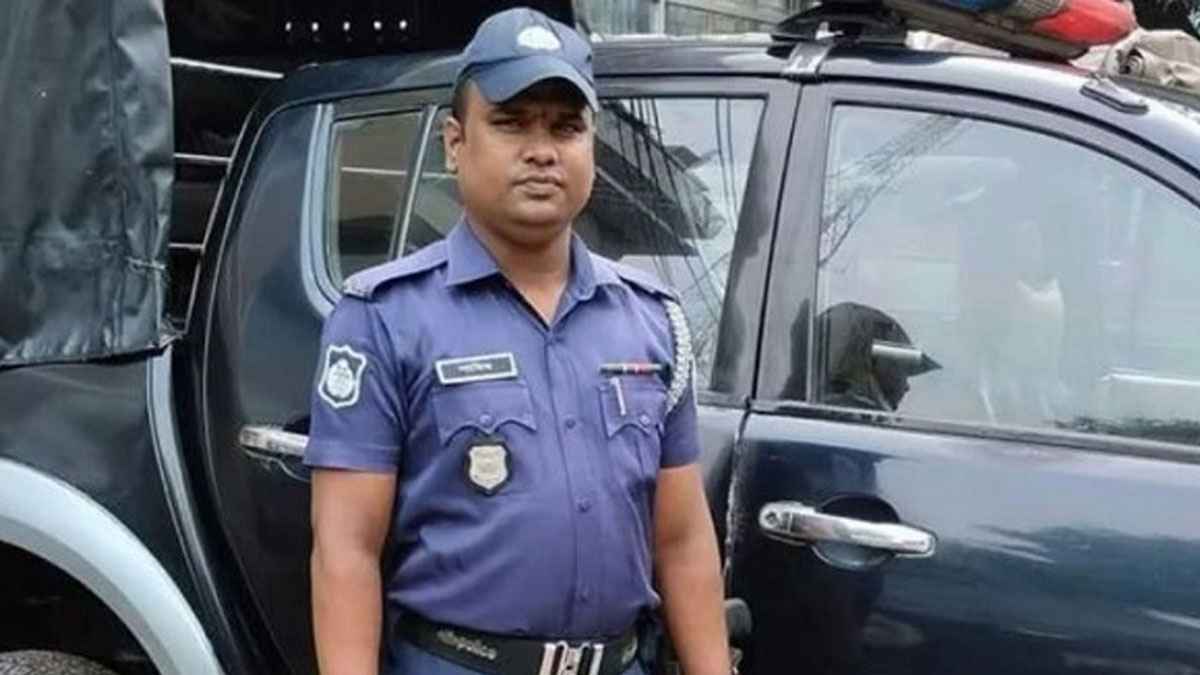 চুয়াডাঙ্গায় চেকপোস্ট ব্যারাক থেকে পুলিশ সদস্যের মরদেহ উদ্ধার